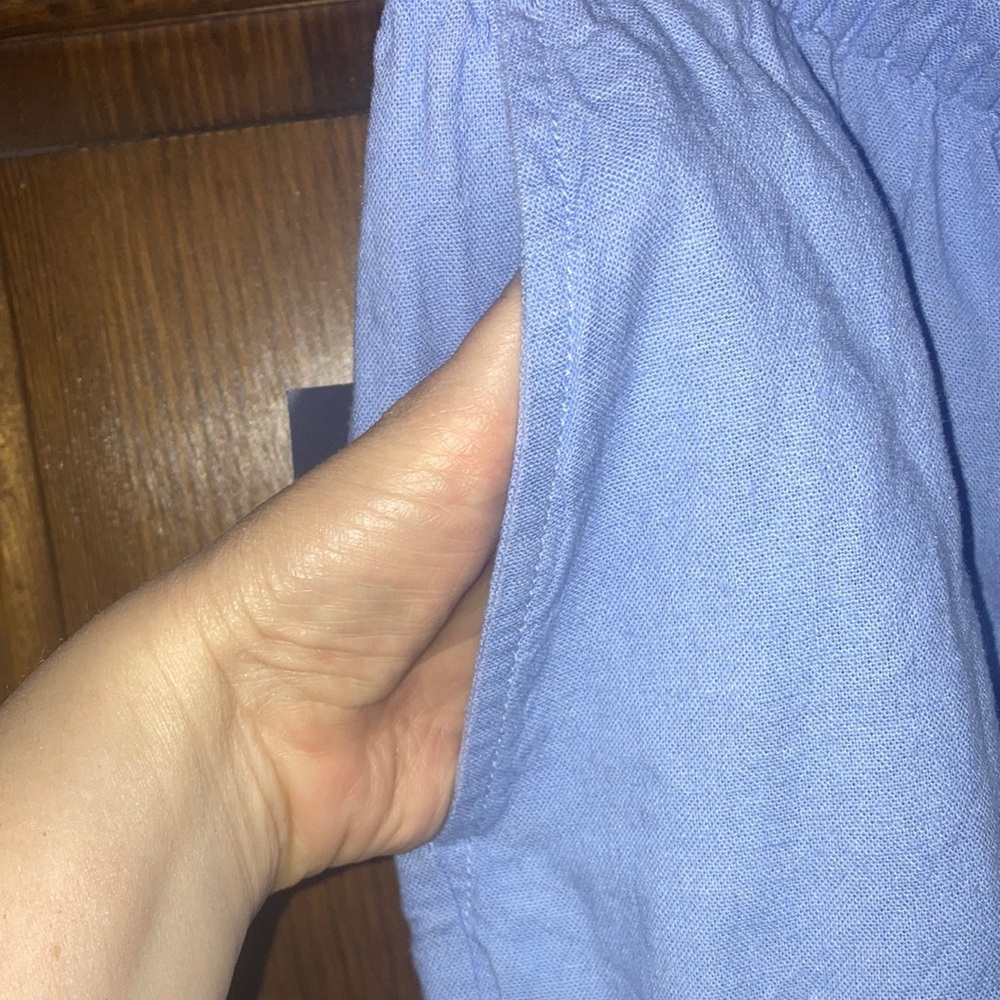 GAP Women's Light Blue Linen Shorts - Picture 8 of 9
